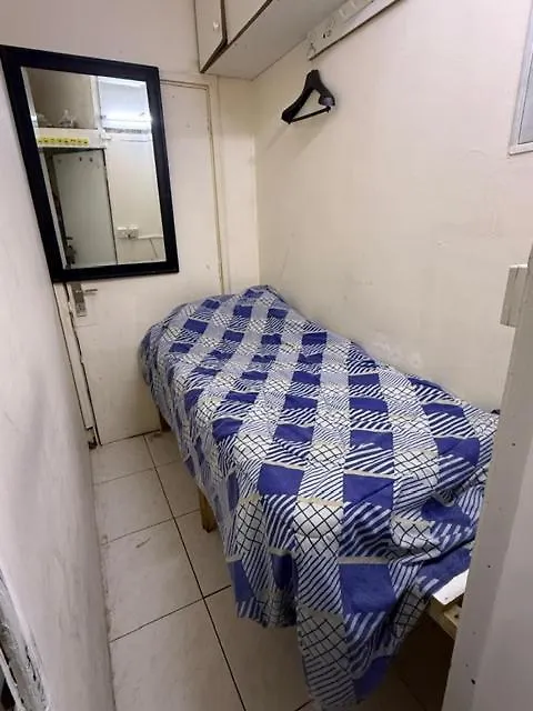 Deebaj Hotel Apartment Partition Rooms Dubai Capsule hotel